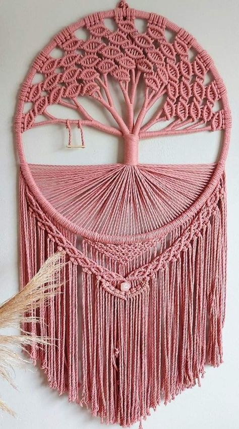 Hanging Wall Decor Ideas, Decorative Crochet, Crochet Store, Crochet Macrame, Macrame Plant Hanger Tutorial, Free Macrame Patterns, Macrame Knots Tutorial, Makramee Diy, Macrame Owl