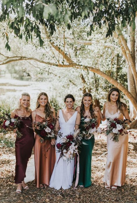 Mismatched Bridesmaid Dresses #wedding #weddingideas #bridesmaiddresses Hairstyle Bridesmaid, Fall Bridesmaids, Bridesmaid Dresses Boho, Fall Bridesmaid Dresses, Picture Picture, Gold Wedding Dress, Gold Bridesmaid Dresses, Bridesmaid Inspiration, Mismatched Bridesmaid Dresses