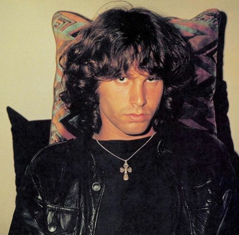 Shared by Christy. Find images and videos about 60s, Jim Morrison and the doors on We Heart It - the app to get lost in what you love. Jim Morrison Costume, Jim Morrison Icons, Jim Morrison Pfp, Jim Morrison Rare, Jimmy Morrison, The Doors Band, Ray Manzarek, The Doors Jim Morrison, American Poets