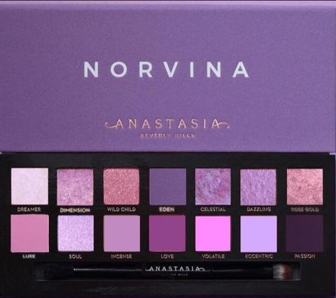 Purple Eyeshadow Pallete, Empress Archetype, Eyeshadows Ideas, Abh Norvina Palette, Purple Eyeshadow Palette, Makeup Revolution Palette, Norvina Palette, Revolution Palette, Makeup Collection Goals