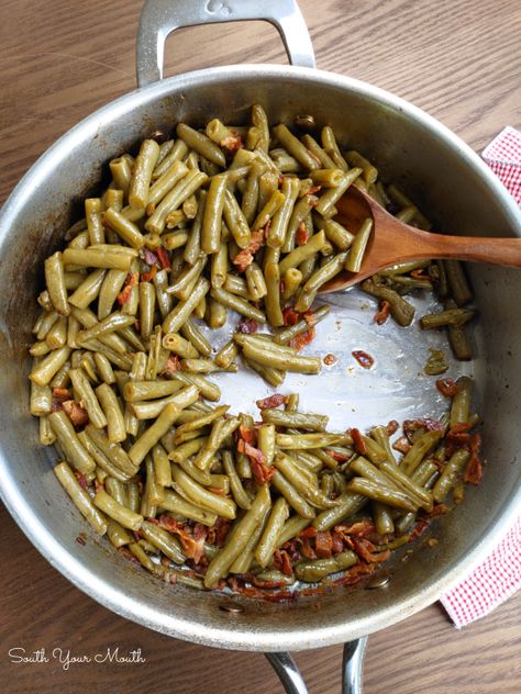 Southern-Style Canned Green Beans! The trick to making perfectly cooked Southern-style green beans with canned beans - the beans don’t fall apart but taste like they’ve cooked all day! Southern Green Beans Canned, Dress Up Canned Green Beans, Green Bean Recipes Southern, Slow Cooker Green Bean Recipes, Green Beans Canned, Southern Green Bean Recipes, Canned Green Bean Recipes, Green Bean Side Dish Recipes, Oven Green Beans