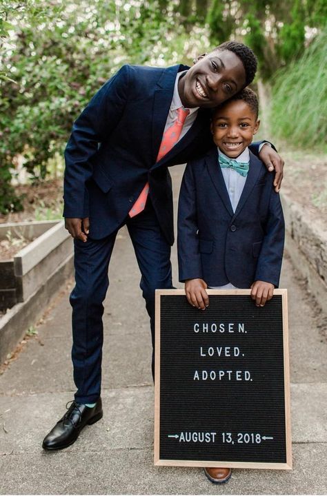 Foster Parents Wanted to Adopt Him, Then Teen Reveal This During the Hearing Stepparent Adoption Announcement, Stepparent Adoption, Step Parent Adoption, Adoption Photography, Sara Foster, Adoption Photos, Adoption Announcement, Foster Care Adoption, Foster To Adopt