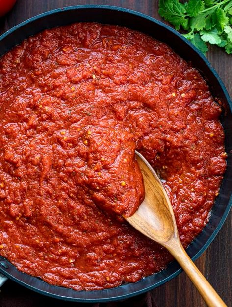 Marinara Sauce - I Am Homesteader Authentic Italian Marinara Sauce, Best Marinara Sauce, Sauce For Pasta, Marzano Tomatoes, Toasted Ravioli, Spaghetti Meat Sauce, Marinara Sauce Homemade, Canning Diced Tomatoes, San Marzano Tomatoes