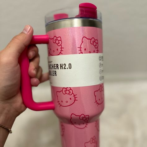 Get It For The Wife, The Sister, The Daughter, Aunt, Niece, Grandma, Or Whoever Needs To Feed Their Stanley Addiction Or Hello Kitty Obsession. Comes With The Straw And In The Original Box. Dm For Any Questions! Stanley Cup Hello Kitty, Hello Kitty Stanley Cup, Hello Kitty Stanley, Stanley Ideas, Dance Moms Outfits, Hello Kitty Water Bottle, Stanley Pink, Stanley Products, Wishlist Ideas