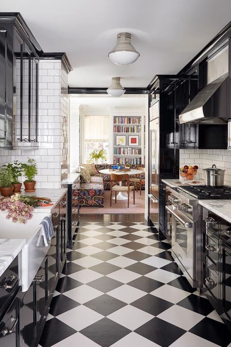 Checkered Kitchen Decor, Checkered Floor Kitchen, Checkered Kitchen, White Kitchen Floor, Black And White Flooring, Kitchen Galley, White Kitchen Tiles, Urban Electric, Galley Kitchens