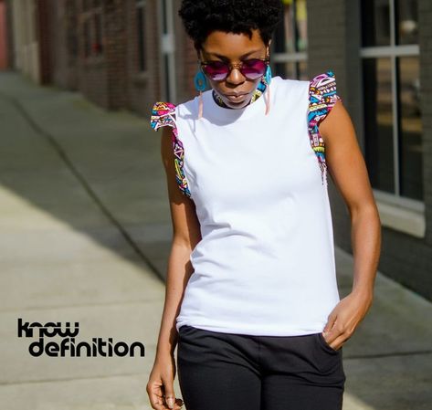 Polo Shirt Refashion, T Shirt Refashion, African Blouses, African Print Tops, African Shirts, Ankara Print, Shirt Refashion, Muscle T Shirts, Summer Is Coming