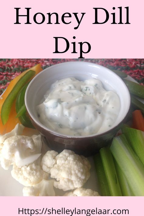 Honey Dill Dip, Honey Dill Sauce, Vitamin Rich Foods, Eat Greek, Dill Dip, Vegetable Dip, Healthy Recipes For Diabetics, Dill Sauce, Raw Vegetables