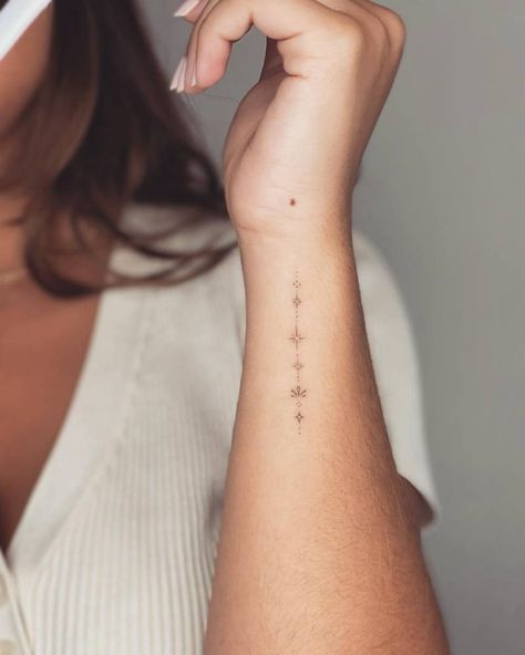 Womens Forearm Tattoo Fine Line, Spiritual Fine Line Tattoo, Small Ornamental Tattoo Design, Unique Fine Line Tattoo, Inner Wrist Tattoos, Delicate Tattoos For Women, Side Wrist Tattoos, Chain Tattoo, Tiny Wrist Tattoos