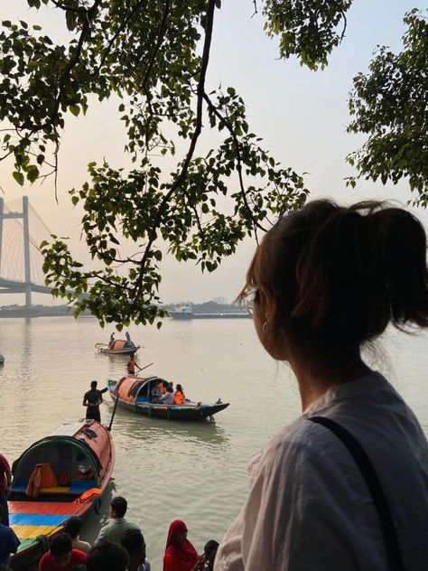 Princep Ghat Princep Ghat Kolkata Photography, Ganga Ghat Photography, Princep Ghat Kolkata, Varanasi Photography Beautiful, Skirt Poses, Varanasi Photography, Kolkata Street, Ganga Ghat, Victoria Memorial