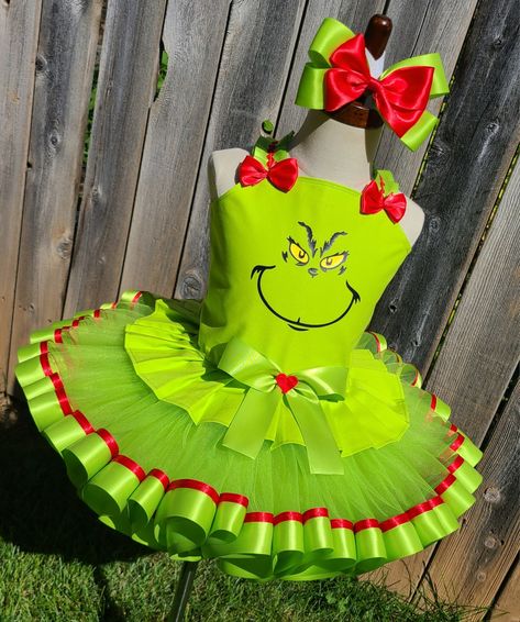 AshleysGemsShop.Etsy.com Handmade Dress Sets Grinch Costumes Diy, Cute Grinch Costume, Grinch Photo Shoot, Grinch Costumes, Pageant Outfits, Flower Costume, Halloween Clay, Grinch Stole Christmas, Valentine Birthday