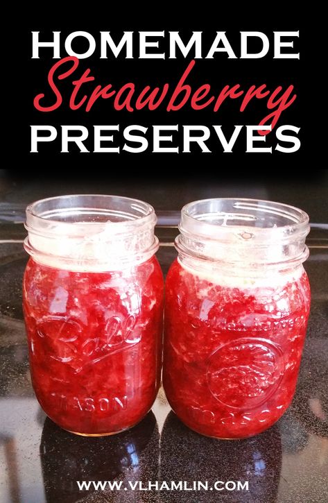 Strawberry Preserves Recipe, Homemade Strawberry Preserves, Strawberry Preserve, Strawberry Recipes Easy, Canned Strawberries, Fresh Strawberry Recipes, Strawberry Season, Strawberry Preserves, Jam And Jelly