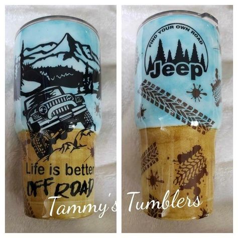 Jeep Cup Designs, Vintage Tumbler Ideas, Jeep Tumbler Ideas, Mens Tumbler Cup Ideas, Jeep Crafts, Jeep Tumbler, Glitter Alcohol, Jeep Unlimited, Resin Cups