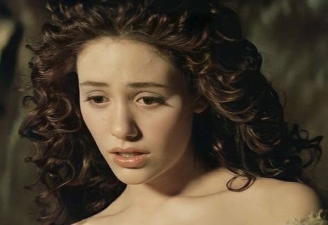 christine daaé emmy rossum phantom of the opera 2004 aesthetic vintage elegance dollete coquette musical 2004 Aesthetic, Phantom Of The Opera 2004, Dollete Coquette, Opera Ghost, Christine Daae, Emmy Rossum, Princess Aesthetic, Vintage Elegance, The Opera