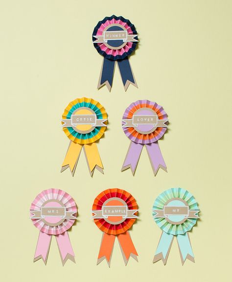 these might be cute for a county fair or pony party! {lulu lucky rosettes} Handmade Badges, Kids Prizes, Ribbon Paper, Award Ribbons, Award Ideas, Design Homes, Paper Rosettes, Sweet Paper, Handmade Envelopes