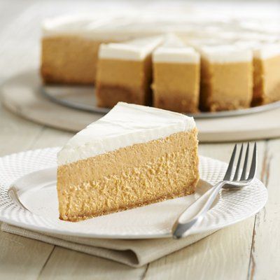 Pumpkin Cheesecake Pumpkin Pie Cheesecake, Pumpkin Cheesecake Recipes, Cheesecake Pie, Pumpkin Pumpkin, Delicious Pumpkin, Classic Desserts, Pumpkin Dessert, Pumpkin Cheesecake, Savoury Cake