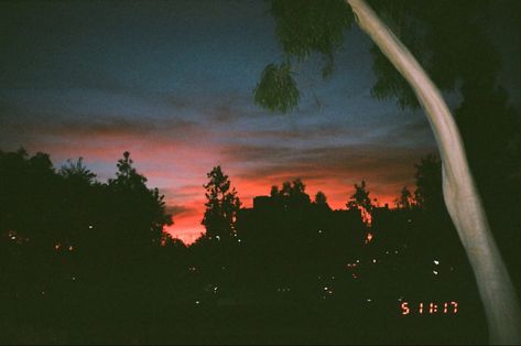 Distant sunset i ran to capture ❤️  #sunset #sunsetphotography #photography #film #35mmfilm #35mm #35mmphotography #35mmfilmphotography  #aesthetic Colour Film Photography, Sunset Rollercoaster, Sunset School, Film Reference, Lofi Art, Film Pics, Analog Camera, Vintage Nostalgia, Spotify Covers