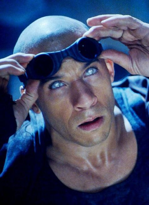 Pitch Black (Riddick ), alias Vin Diesel The Chronicles Of Riddick, Dominic Toretto, Image Swag, I Love Cinema, Pitch Black, Vin Diesel, Sci Fi Movies, Fast And Furious, Great Movies