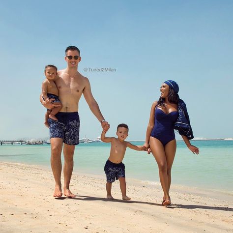 Flawless interracial family photography on the beach #love #wmbw #bwwm #swirl #biracial #mixed #lovingday #relationshipgoals Interacial Couples Bwwm Family, Mixed Family Aesthetic, Mixed Family Goals, Bwwm Family, Couples Traditional, Multiracial Families, Weddings Country, Mixed Race Couple, Interracial Couples Bwwm