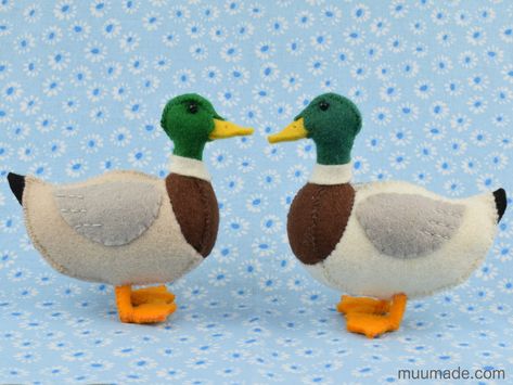 Mallard Duck sewing pattern & tutorial Felt Mallard Duck Pattern, Felt Duck Pattern Templates, Felt Duck Pattern, Duck Sewing Pattern, Farm Animals Nursery Theme, Felt Duck, Felt Patterns Free, Homemade Stuffed Animals, Duck Stuffed Animal