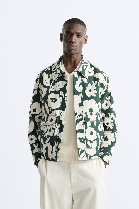 floral jacquard jacket Zara Man Jacket, High Collar Jacket, Suede Biker Jacket, Printed Denim Jacket, Graphic Floral, Jacquard Jacket, Camouflage Jacket, Mens Jackets Casual, Textured Jacket