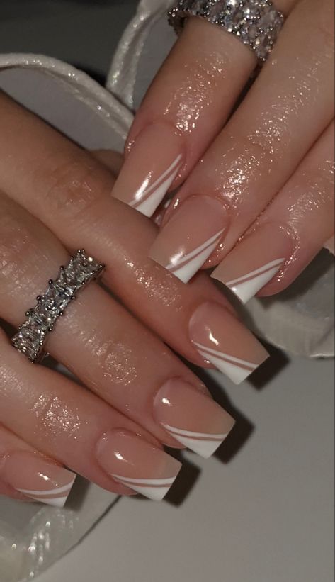 Oval Nails Inspiration, French Manicure Acrylic Nails, Elegant Touch Nails, Brown Acrylic Nails, Cute Simple Nails, Square Nail Designs, Nude Nail Designs, French Tip Acrylic Nails, Cream Nails