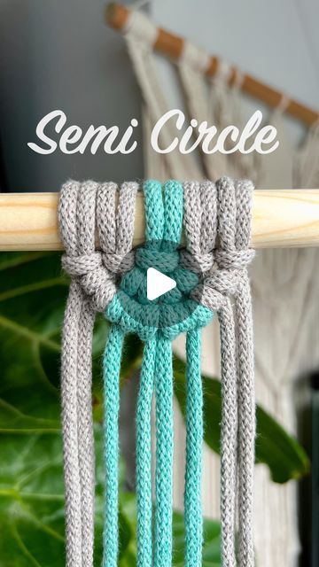 Beginning Macrame, Semi Circle Macrame, Easy Macrame Wall Hanging, Macrame Circle, Macrame Wall Hanging Tutorial, Macrame Wall Hanging Patterns, Making Stuff, Macrame Patterns Tutorials, Diy Macrame