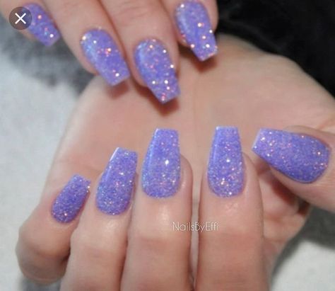 Sparkly Purple Nails Lavender, Lavender Nails With Glitter, Lilac Glitter Nails, Lavender Glitter Nails, Purple Sparkly Nails, In Fashion Outfits, Purple Glitter Nails, Finger Paints, Natural Manicure