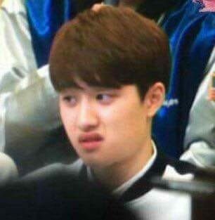 Low Quality Pictures, Exo Funny Moments, Exo Jokes, Exo Songs, Exo Funny, Exo Kyungsoo, Hot Kpop, Exo Do, Do Kyung Soo