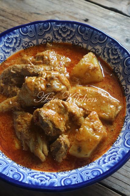 Kari Ayam Yang Lebih Sedap - Azie Kitchen Kari Ayam, Asam Jawa, Malaysian Food, Dessert Ideas, Food Blogger, No 1, Blogger, Dessert, Chicken