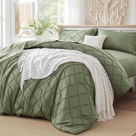 Amazon.com: Gotroolhome Olive Green Twin Comforter Set - 5 Pieces ，Boho Tufted Shabby Chic Bedding Comforter Set, Bed in a Bag for All Seasons, with Comforter, Sheets, Pillowcases & Shams : Home & Kitchen Sage Green Comforter Sets, Little Room Ideas, Green Comforter Bedroom, Sage Green Comforter, Shabby Chic Bedding Sets, Green Comforter Sets, Comforter Sets Boho, Green Bed, Boho Comforters