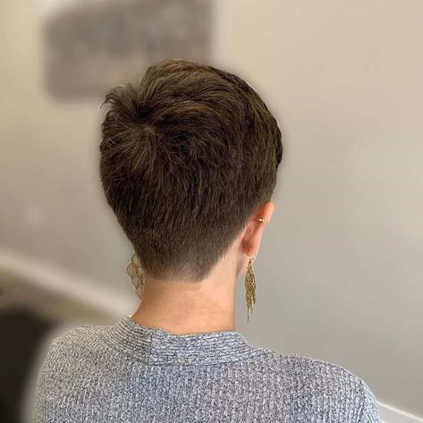 Short Hair Back View, Pixie Cut Shaved Sides, Pixie Wedding Hair, Very Short Hairstyles, Fine Hair Pixie Cut, Very Short Pixie Cuts, Short Hair Back, Short Shag Hairstyles, Really Short Hair