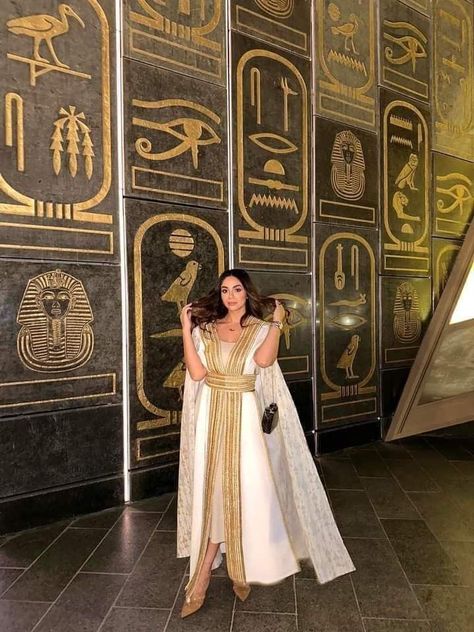 Ancient Egypt Dress, Egyptian Traditional Clothing, Egypt Outfit, Ancient Egyptian Dress, Egypt Party, Egyptian Design Pattern, Grand Egyptian Museum, Egypt Dress, Egypt Outfits