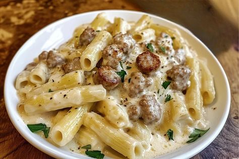 Alfredo Rigatoni, Creamy Rigatoni, Sausage Alfredo Pasta, Sausage Alfredo, Rigatoni Recipes, Pasta Recipes Alfredo, Rigatoni Pasta, Homemade Alfredo, Cozy Dinner