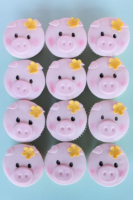 Cerditos Piggy Cupcakes, Piggy Cake, Pig Cupcakes, Cupcake Day, Mini Torte, Pig Cake, Creative Cupcakes, Animal Cupcakes, Animal Cakes