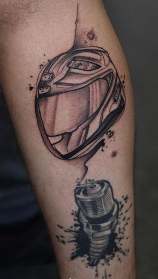 Motorbike Helmet Tattoo, Bike Tattoos Motorcycles, Motorcycle Helmet Tattoo Design, Bike Tattoo Motorcycles, Motorbike Tattoos, Motorcycle Helmet Tattoo, Moto Tattoo, Biker Tattoos Designs, Helmet Tattoo