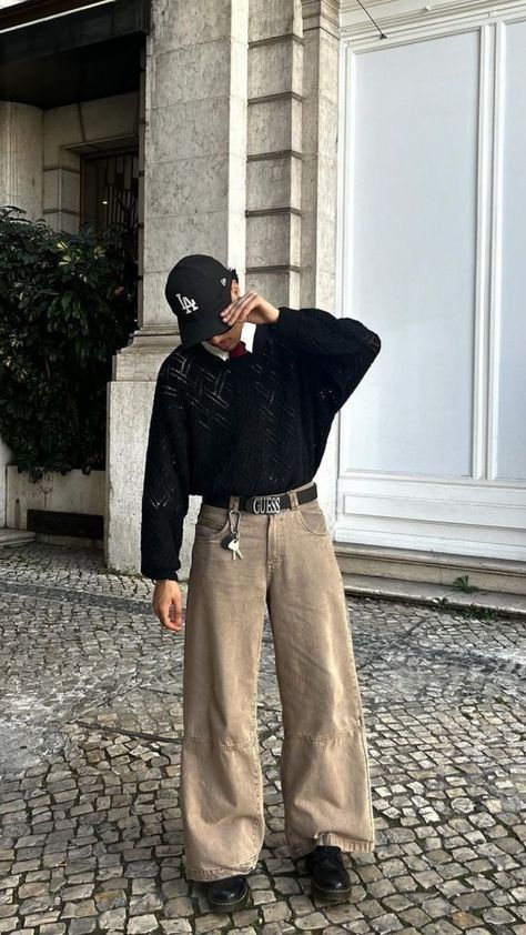 Female Gaze Outfits Men, Fall Outfits Masc, Effortless Fall Fashion, Fall Fashion For Men, Effortless Style Fall, Softboy Outfits, Sweatshirt Outfits, Outfit Sneakers, Masc Outfits