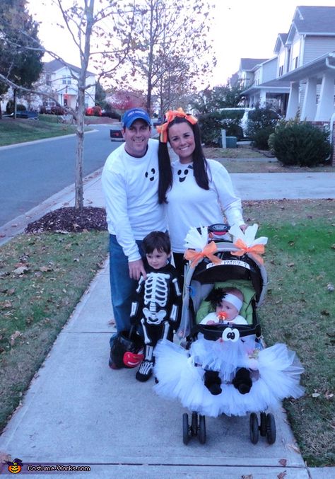 Baby Boo - Family Halloween Costume Halloween Costumes For Families, Boo Halloween Costume, Halloween Costumes 2014, Family Halloween Costume, Halloween Costume Idea, Homemade Halloween Costumes, Holloween Costume, Homemade Costumes, Halloween 2014