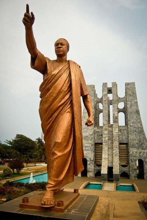 Dr Kwame Nkrumah, Ghana Culture, Ghana Travel, Kwame Nkrumah, Pan Africanism, African Royalty, Face Forward, African Diaspora, Accra