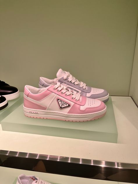 Pink Prada Sneakers, Sneakers Wishlist, Europe Shopping, Baddie Shoes, Aesthetic Prada, Clothing Wardrobe, Capsule Wardrobe Pieces, Goals Life, Prada Milano