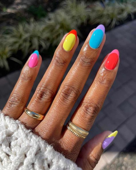 Negative Space Nail Art, Multicolored Nails, Space Nails, Abstract Nail Art, Summer Manicure, Cute Summer Nails, Nail Polish Designs, Nailed It, French Tip Nails