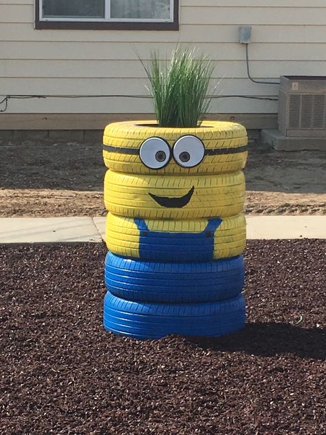 Tyre Garden, Tire Playground, Tire Craft, Tire Garden, Tire Planters, Tire Art, Backyard Kids Play Area, Diy Playground, Tyres Recycle