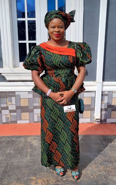 Plain And Pattern, Ankara Skirt And Blouse, Ankara Gown, Ankara Gown Styles, Ankara Skirt, Gown Styles, Ankara Dress, Skirt And Blouse, Office Wear