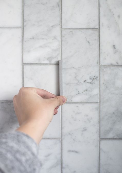 How We Choose : Grout for Tile - Room for Tuesday Grey Grout Bathroom, Mapei Grout Colors, Grey Tile Grout, Tile Grout Color, Mapei Grout, Bathroom Grout, Floor Tile Grout, Floor Grout, Room For Tuesday