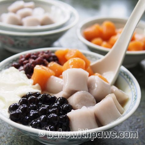 Balls Dessert, Taro Recipes, Sweet Potato Balls, Steamed Sweet Potato, Orange Sweet Potatoes, Potato Balls, Taiwanese Cuisine, Sweet Soup, Sweet Red Bean