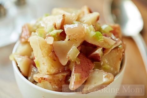 Easy German Potato Salad, Swiss Recipes, Oktoberfest Food, Baby Red Potatoes, German Potato, German Potatoes, Savory Foods, Potato Rice, German Potato Salad