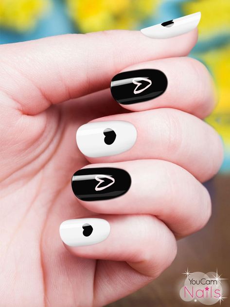 Black And White Gel Nail Designs, Black And White Nail Ideas, White Nail Ideas, Fake Nails For Kids, Black And White Nail, Stickers Disney, White Gel Nails, Weak Nails, Nail Prices