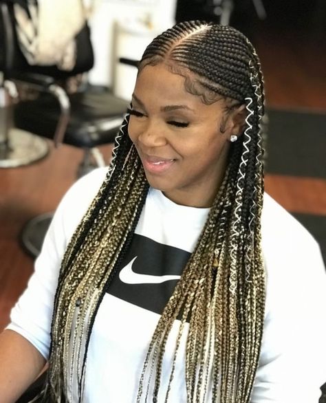 Pinterest:Faith💫 Weave Hairstyles Braided, Shaved Side Hairstyles, Vacation Hairstyles, Pelo Afro, Girls Hairstyles Braids, Braids With Weave, Girls Braids, Hairstyle Gallery, Cornrows Braids