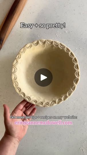 466K views · 17K reactions | Gotta 🥄? You can make a beautiful 🥧 crimp! 💁‍♀️ | Erin Jeanne McDowell Erin Mcdowell, Erin Jeanne Mcdowell, Making Noodles, Pie Crust Art, Decorative Pie Crust, Pie Making, Pie Crust Recipe Easy, Pie Crust Designs, Types Of Pastry