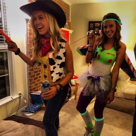 Woody and Buzz Lightyear from Toy story  DIY Disney Pixar Halloween Girl Group Costume Ideas, Girlfriend Group, Buzz Costume, Diy Girls Costumes, Group Costume Ideas, Group Halloween Costume Ideas, Best Friend Costumes, Woody Costume, Buzz Lightyear Costume