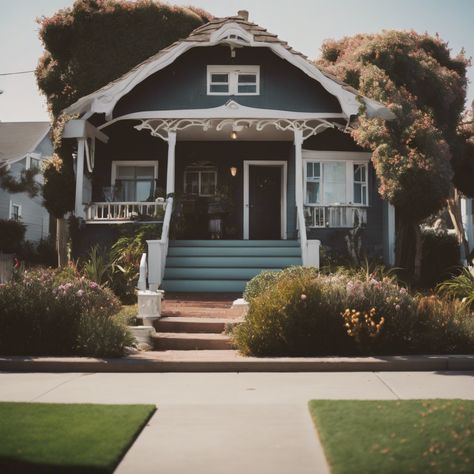 Cottage Garden Ideas for Long Beach, California California Garden Design, Sustainable Garden Design, Cottage Garden Ideas, Mexican Feather Grass, Blue Fescue, Urban Garden Design, Myrtle Tree, Cottage Aesthetic, California Garden